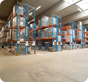 Ransbach logistikksenter Lager med stablede paller