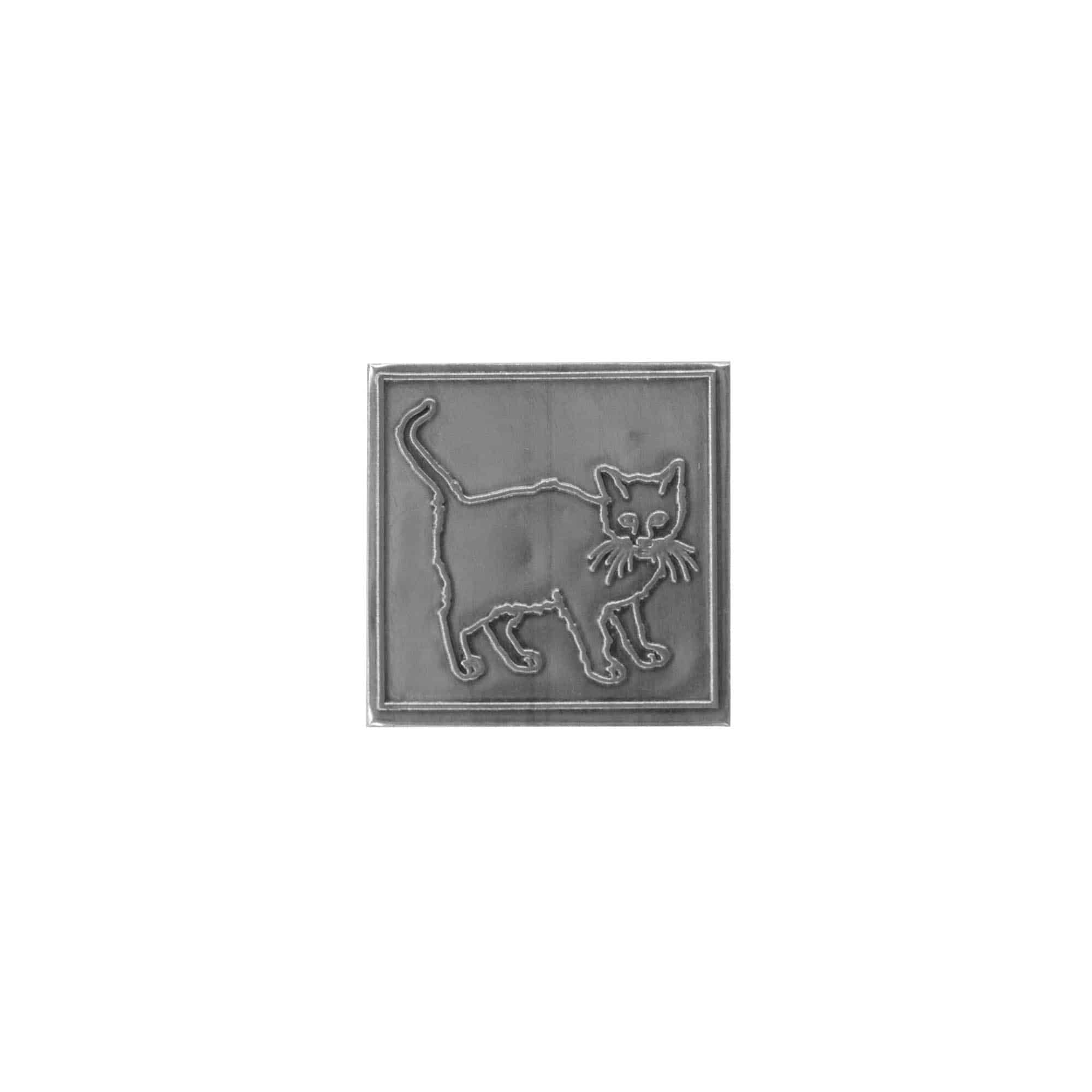 Tinnetikett "Katt", kvadratisk, metall, sølv Tinnetikett "Katt", kvadratisk, metall, sølv